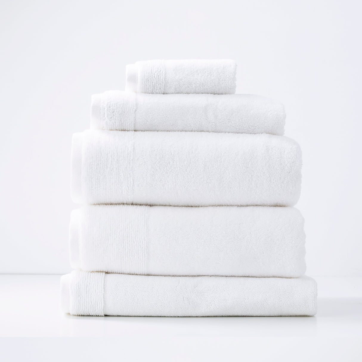 Aireys 650 GSM Zero Twist 5 Piece Luxury Bath Towel Set by Renee Taylor