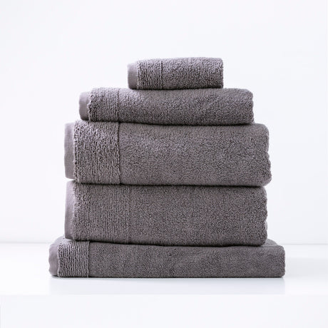 Aireys 650 GSM Zero Twist 5 Piece Luxury Bath Towel Set by Renee Taylor