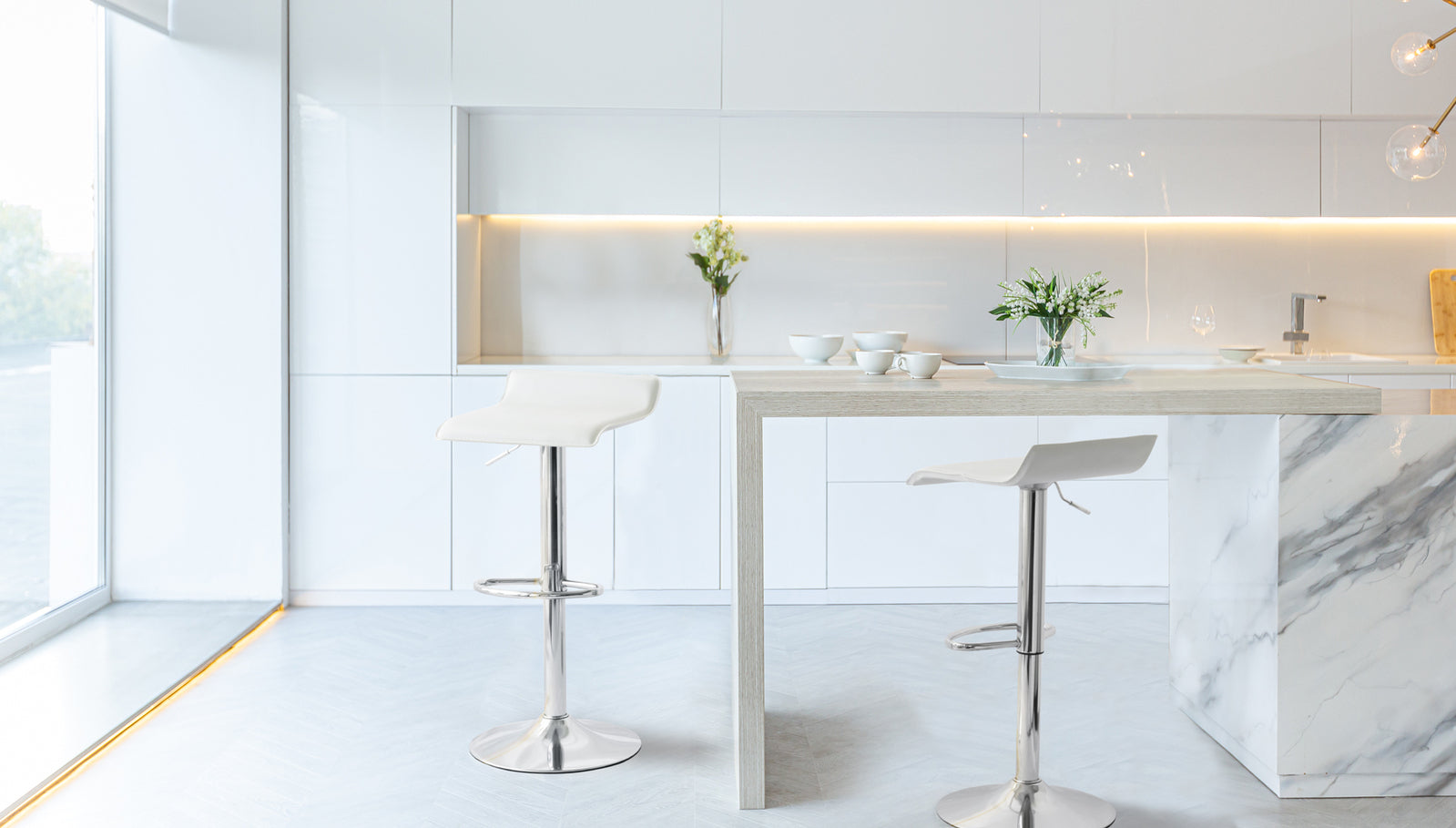 Elegant Leather Barstools with Swivel Seat