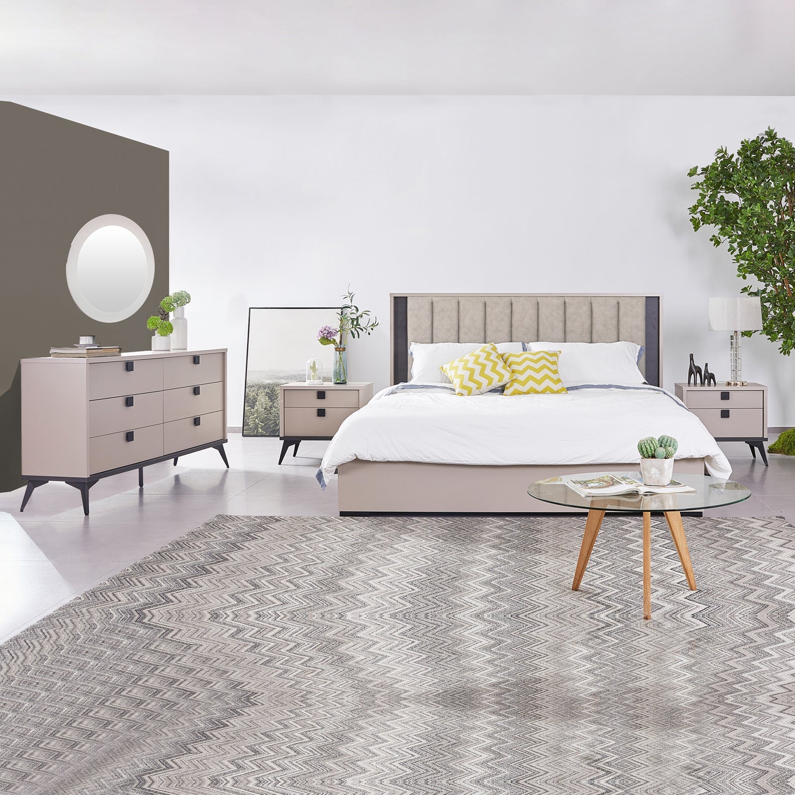 Allure Queen 4-Piece Bedroom Suite Set