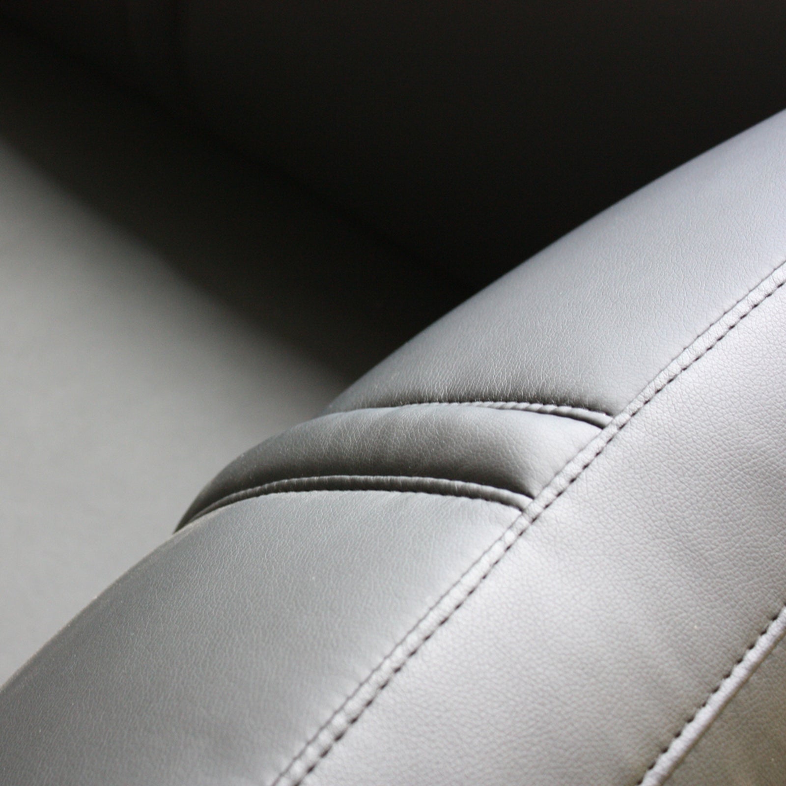 Luxurious 6-Seater Faux Leather Corner Sofa