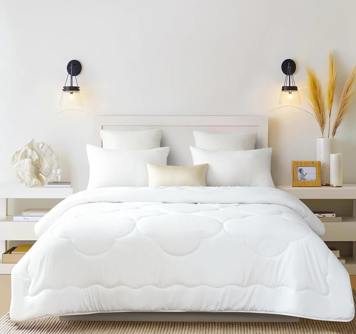 Premium Bamboo Microfiber All-Season Quilt