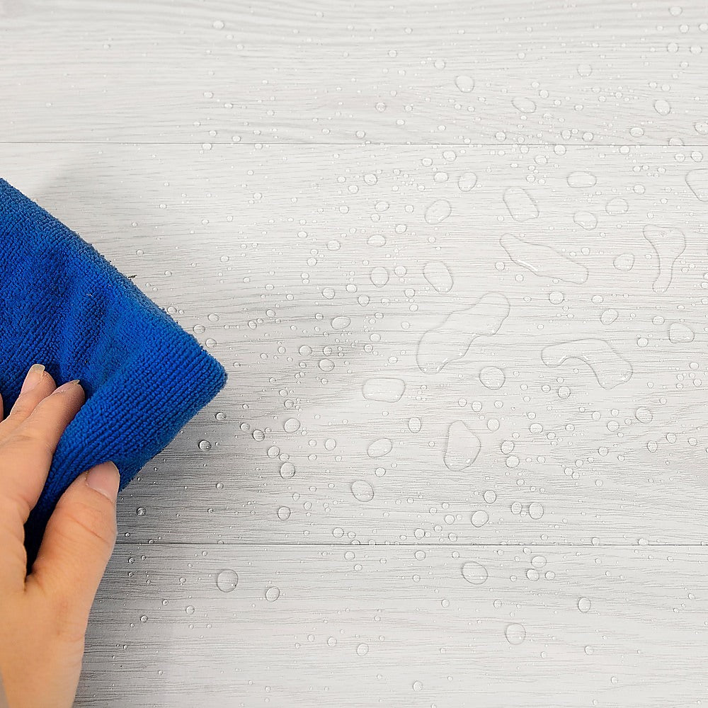 Self-Adhesive Ramin Wood Grain Vinyl Tiles