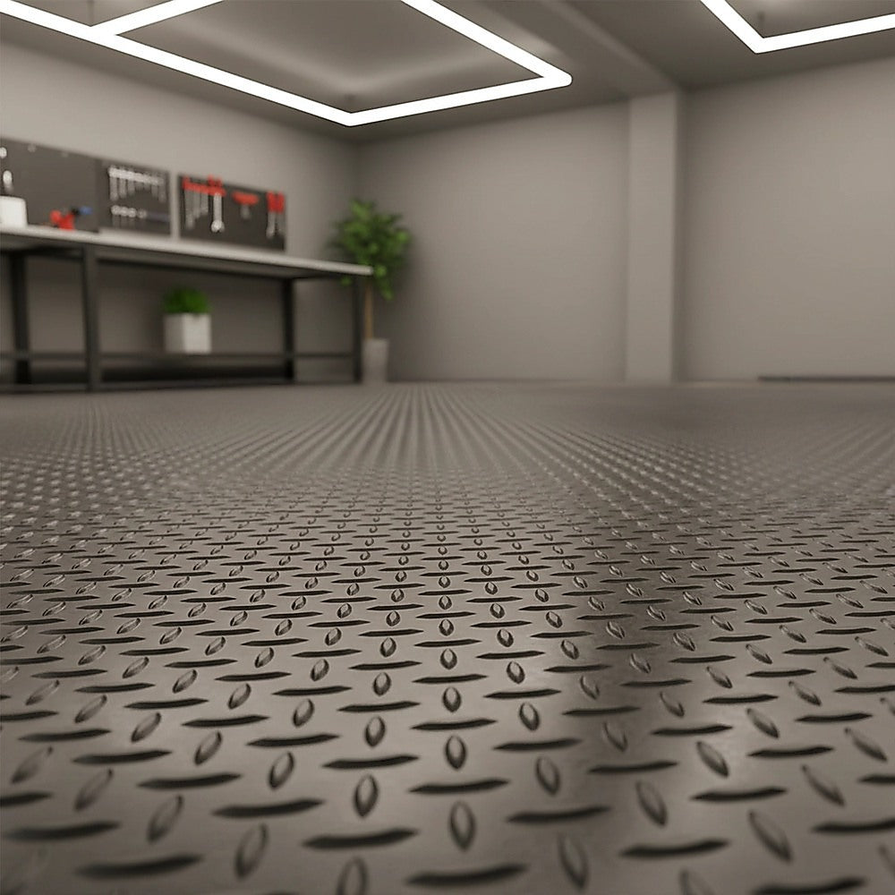 Non-Slip Diamond Plate Garage Floor Mat