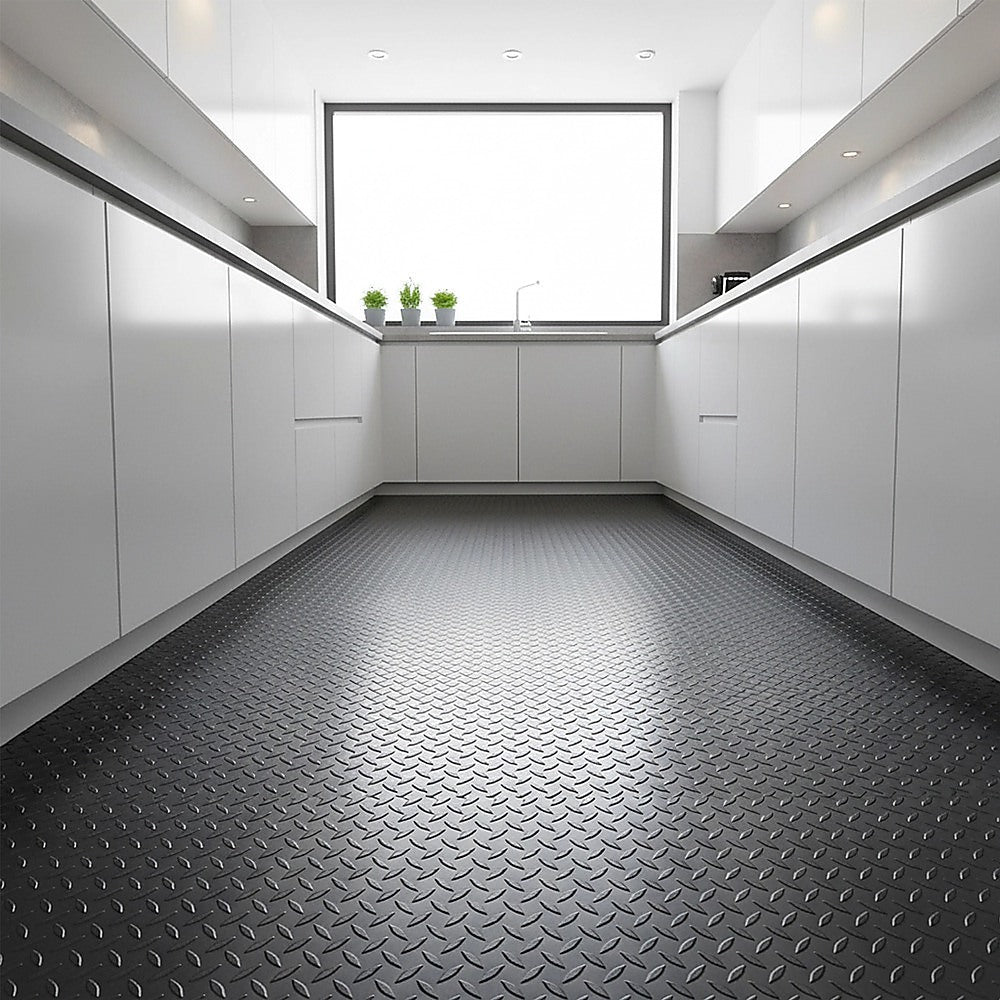 Non-Slip Diamond Plate Garage Floor Mat