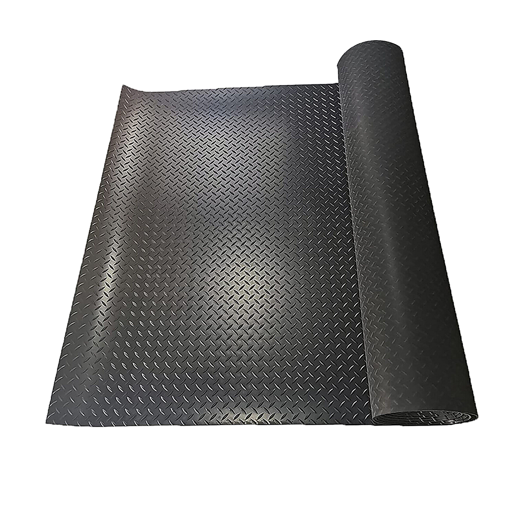 Non-Slip Diamond Plate Garage Floor Mat