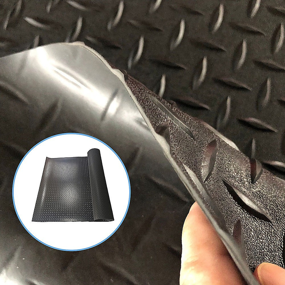 Non-Slip Diamond Plate Garage Floor Mat