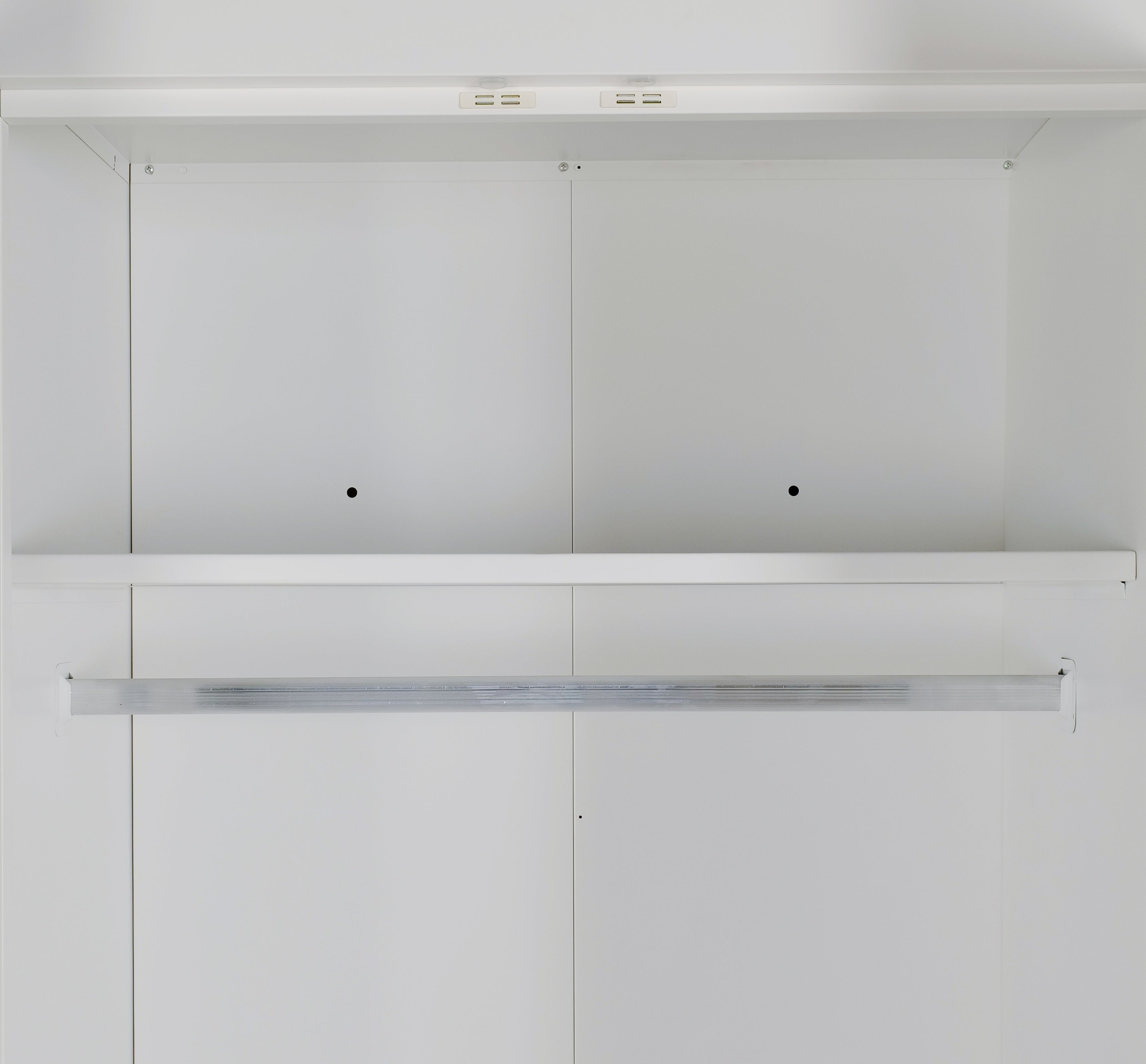 Elegant White Gloss 3-Door Wardrobe with Shelves