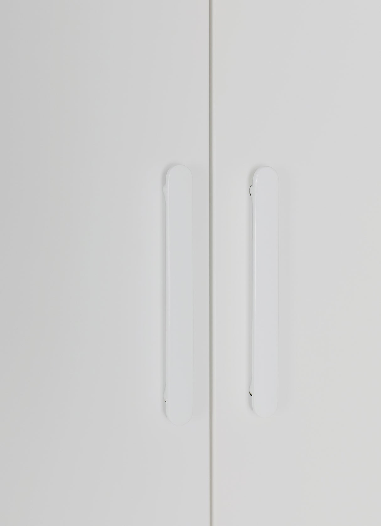 Elegant 4-Door White Gloss Wardrobe