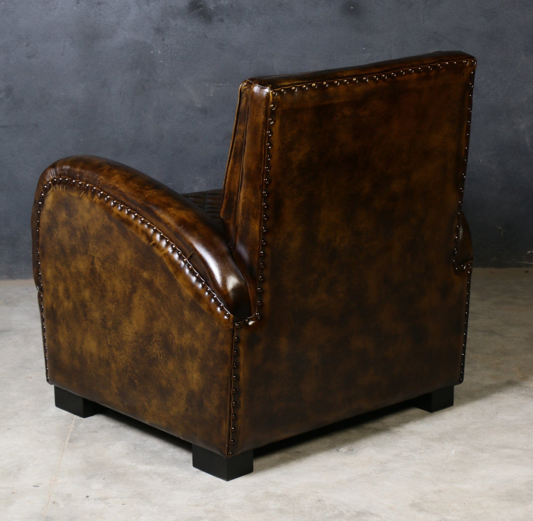 ARMSTRONG Luxury Buffalo Hide Leather Armchair