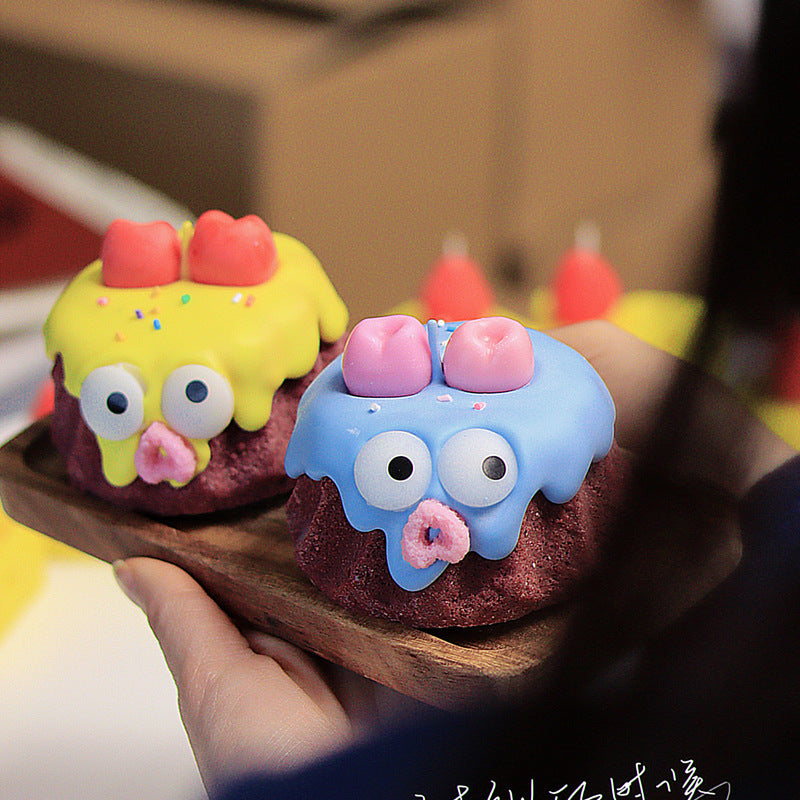 Blue Cake Candle - Cute Soy Wax Candle, Gift for Friends (English Pear & Freesia)