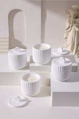 (White peach cedar)Scented Candle - Soy Wax Candle in Ceramic Pot